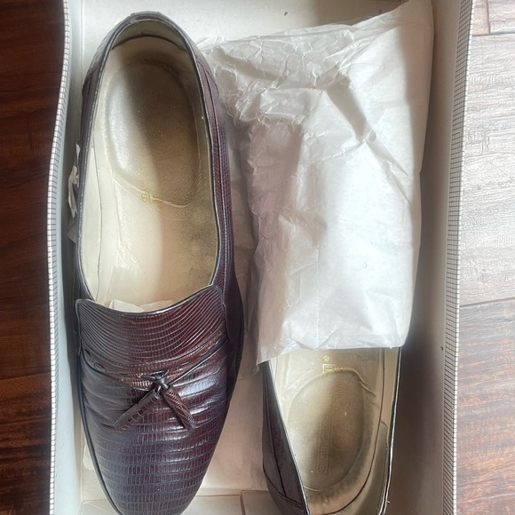 Giorgio Brutini Brown Tasseled Genuine Lizard Slip On Loafers Sz 9.5M - Picture 7 of 12